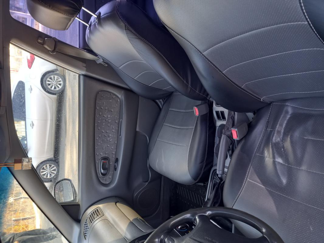 Продам 370000, резина зима+ лето. - Новотроицк