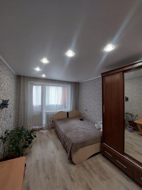 Продаётся уютная однокомнатная квартира площадью 33.1 квадратных метра на первом этаже девятиэтажног - Новотроицк