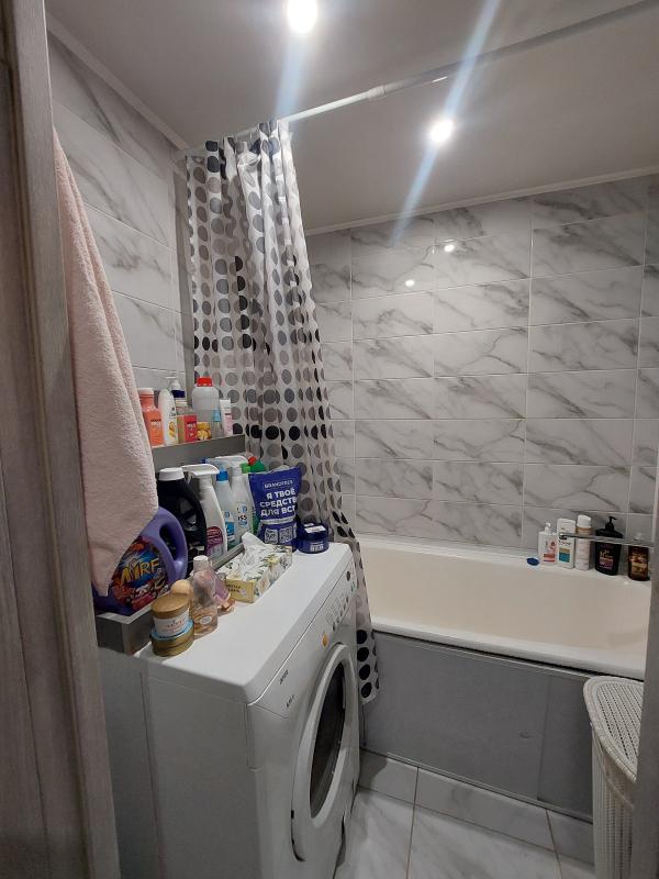 Продаётся уютная однокомнатная квартира площадью 33.1 квадратных метра на первом этаже девятиэтажног - Новотроицк