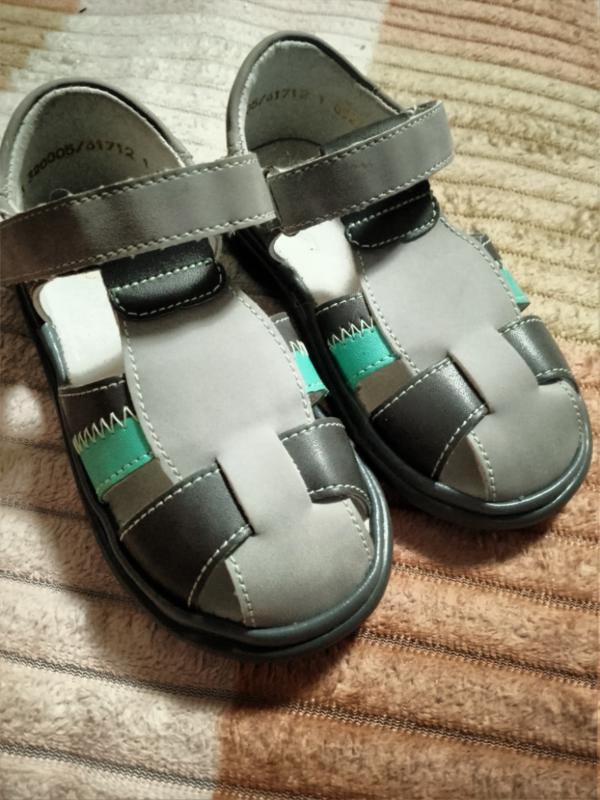 Продам новые сандали для мальчика 25 размер 300руб
Куртки на мальчика 500-1000руб
В хорошем состояни - Новотроицк