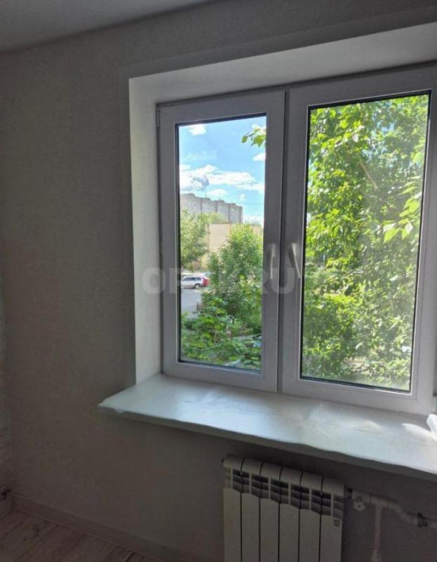 Продается просторная и светлая трёхкомнатная квартира общей площадью 62 кв. - Орск