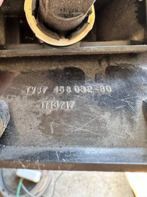 Продаются новые автозапчасти:
-Реле электромагнитное для стартера для ВАЗ 2101-07 -10шт. 
-Тяга ср - Гай