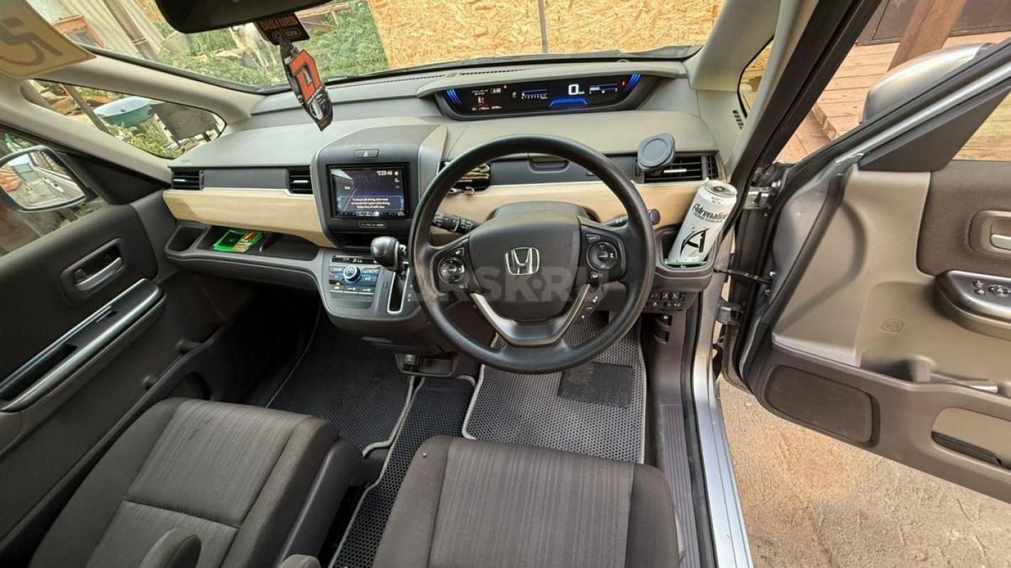 Продам Honda freed в хорошем состоянии - Орск