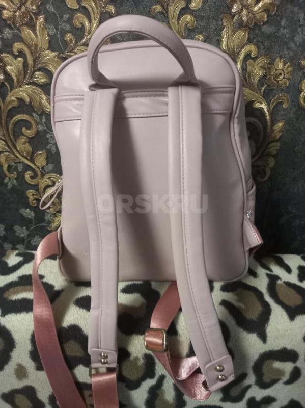 продам рюкзак для девочки - Орск