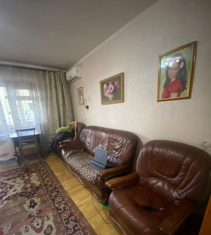 ПРОДАЕТСЯ ПРЕКРАСНАЯ 3Х-КОМНАТНАЯ КВАРТИРА В КИРПИЧНОМ ДОМЕ СОВРЕМЕННОЙ ПОСТРОЙКИ  С УЛУЧШЕННОЙ ПЛАН - Новотроицк