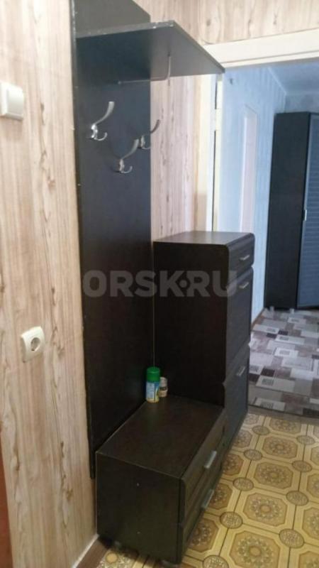 Продам 2-х комнатную квартиру по адресу ул. - Орск