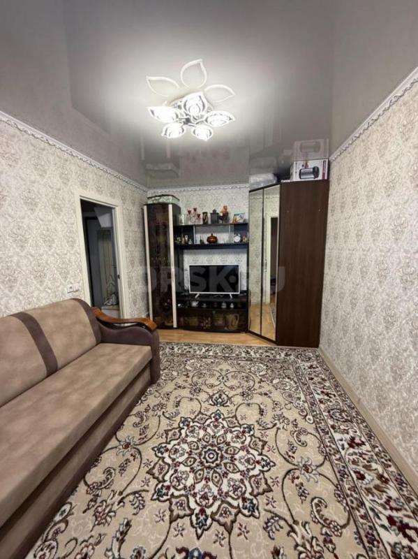 Продаётся уютная однокомнатная квартира на 9-м этаже кирпичного дома, расположенного по адресу: прое - Орск