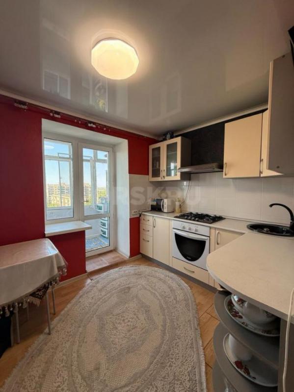 Продаётся уютная однокомнатная квартира на 9-м этаже кирпичного дома, расположенного по адресу: прое - Орск