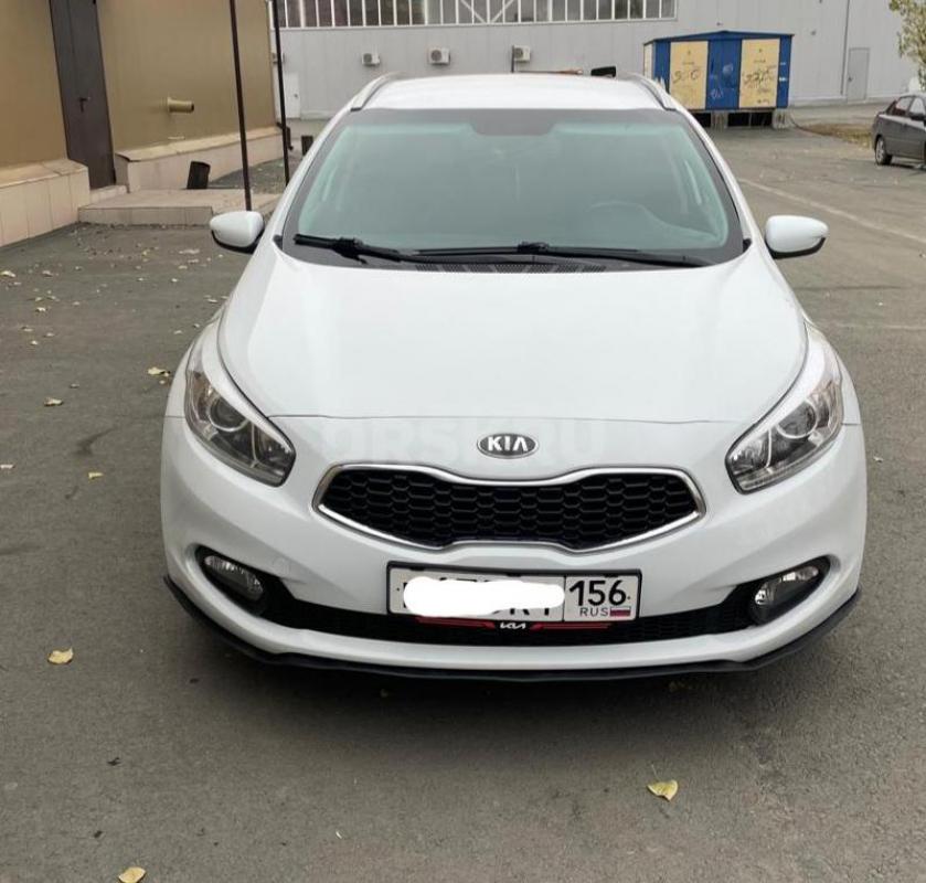 Продам свой автомобиль, двигатель ходовая без нареканий, чистый ухоженный салон, вместительный багаж - Орск