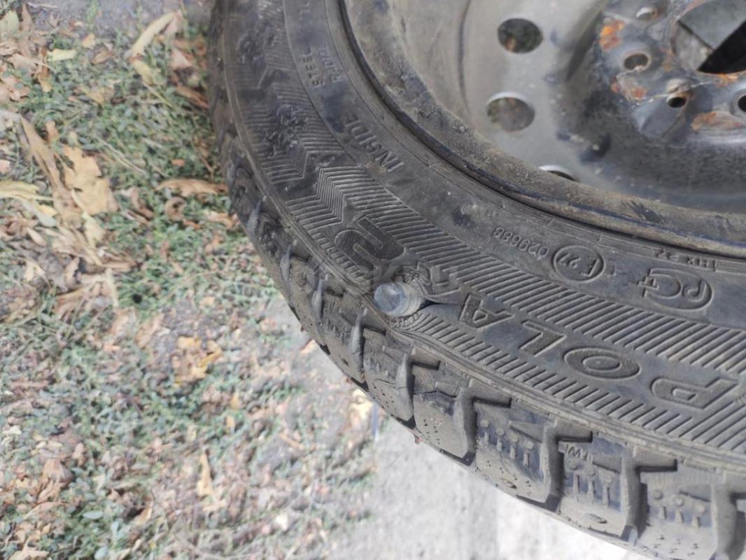 R14 смотрите фото одно на камере - Новотроицк