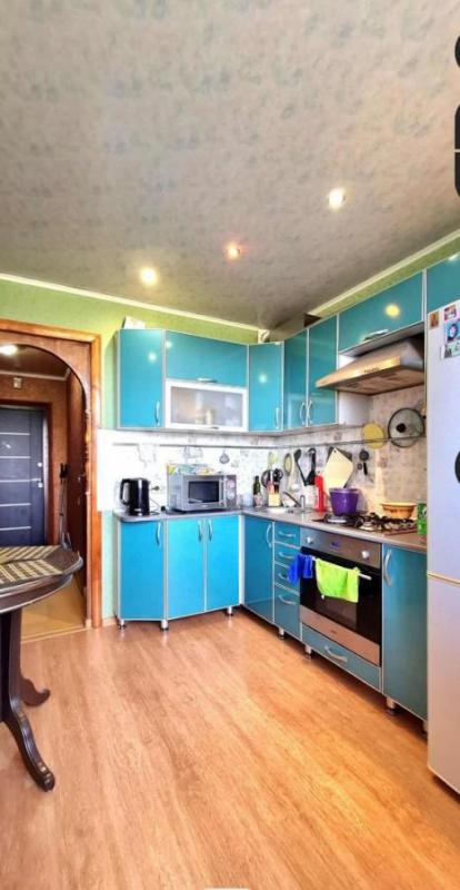 Срочно, в связи с переездом в другой город, продам квартиру в новом районе по цене ниже рынка. - Орск