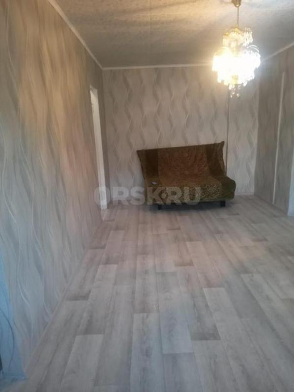 Сдам 3х комнатную квартиру в центре города. - Орск