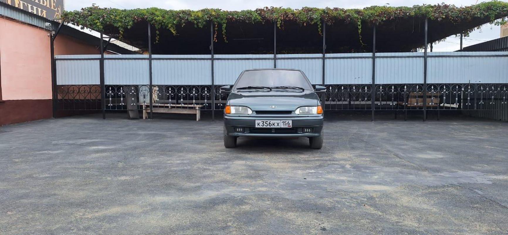 Ваз 2114 
В отличном состоянии 
Сигнализация с автозапуском 
Бортовой компьютер 
Музыка буфер 
,& - Орск