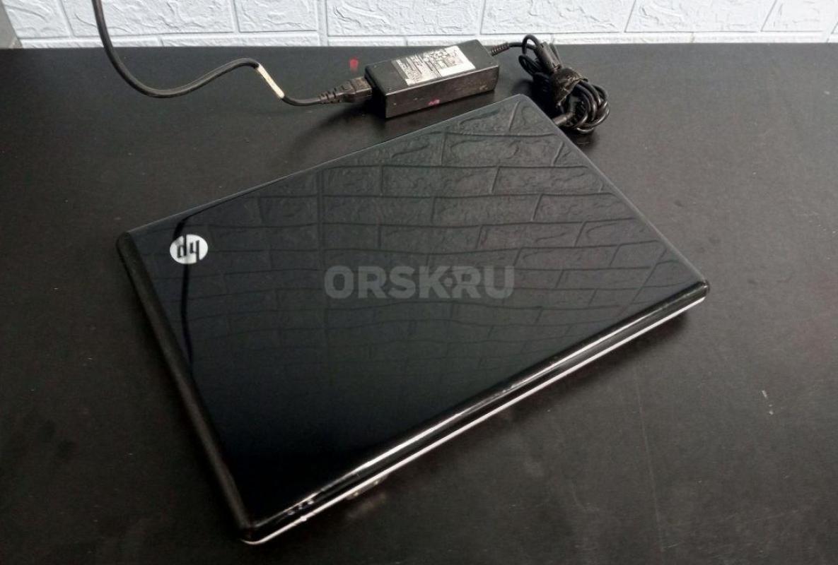 Ноутбук HP простенький для просмотра фильмов, соц. сети вк тг одноклассники. - Орск