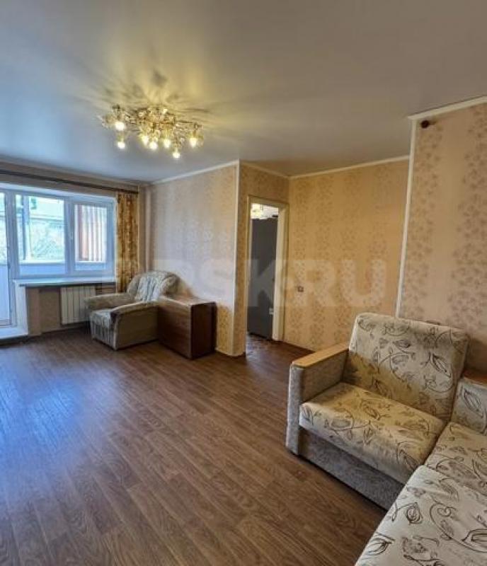 Сдается на длительный срок двух комнатная квартира, расположенная в центре города, по адресу: пр. - Орск