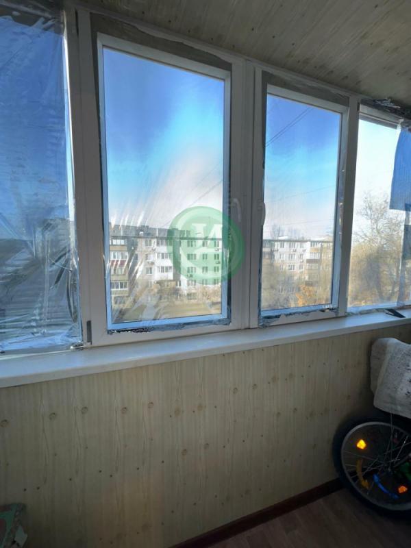 Продам 3-х комнатную квартиру в центре города по адресу: улица Красная дом № 17, ост."маг. - Орск