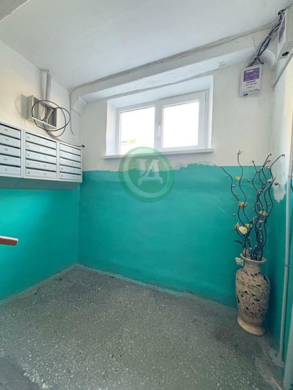 Продам 3-х комнатную квартиру в центре города по адресу: улица Красная дом № 17, ост."маг. - Орск