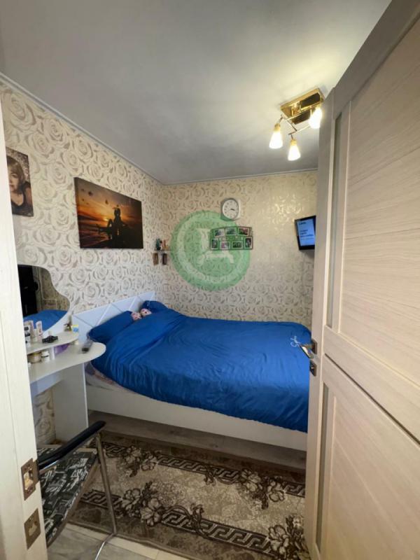 Продам 3-х комнатную квартиру в центре города по адресу: улица Красная дом № 17, ост."маг. - Орск