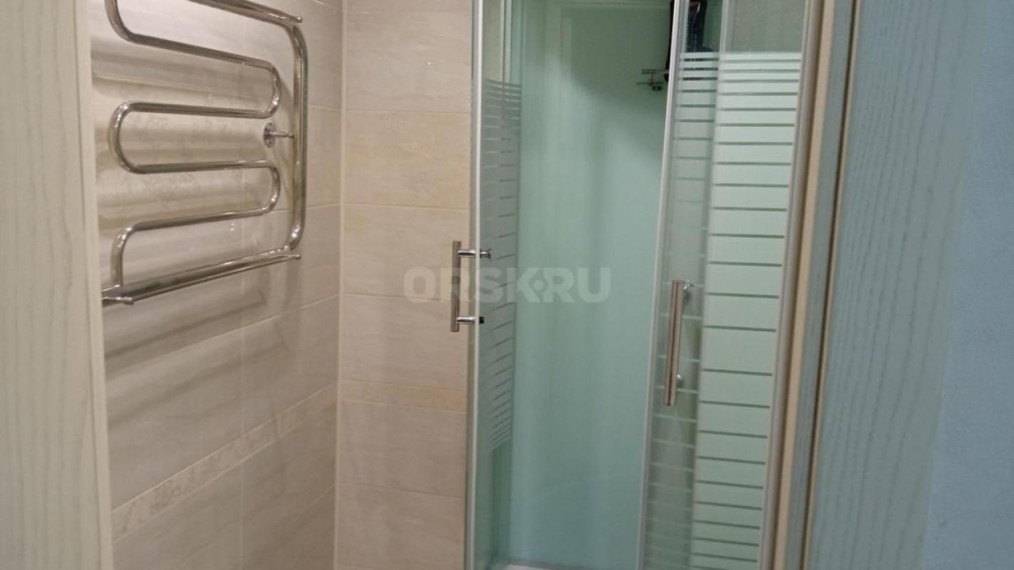 Продам 3 комн. - Орск