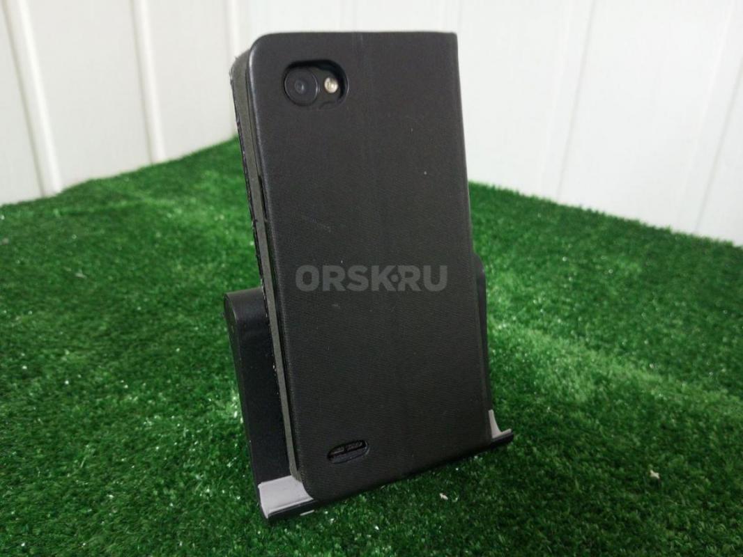 Смартфон LG Q6.
2gb оперативной памяти.
16gb встроенной памяти.
4х ядерный процессор. - Орск