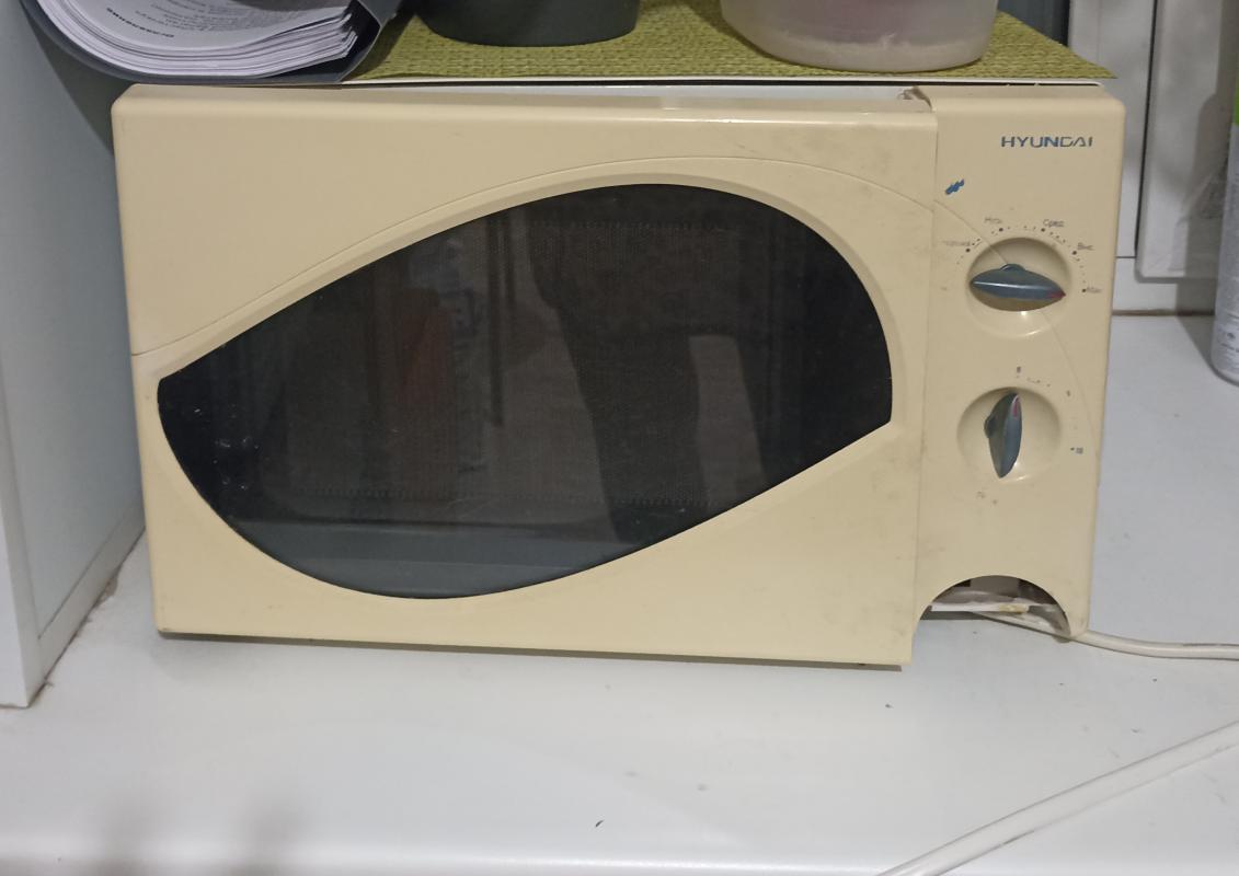 Продам микроволновку в рабочем состоянии тел. 89058880956 - Новотроицк