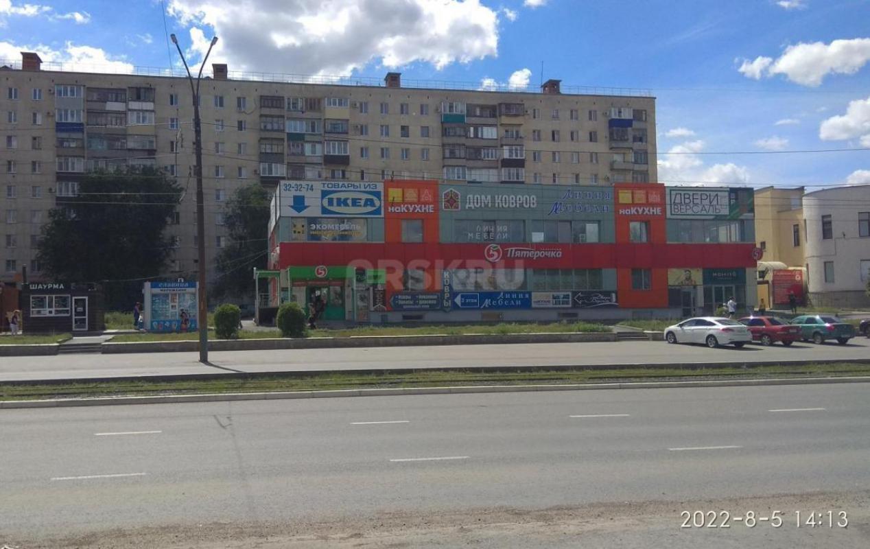 Отличное место для развития вашего бизнеса на оживленном проспекте Ленина д. 95 А Площадь 51.67 кв. - Орск