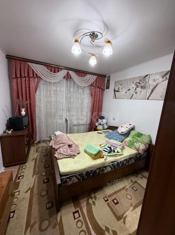 Отличная квартира с хорошим ремонтом, вся мебель и техника остается - Орск