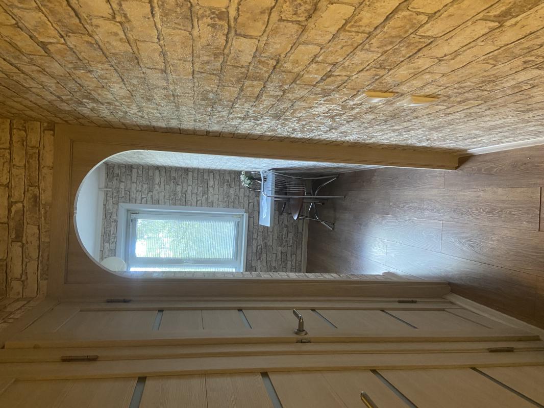 Сдается в аренду на длительный срок двухкомнатная квартира "трамвайчик". - Новотроицк