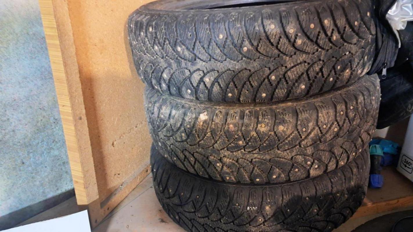 Резина зимняя  175/65/14 кордиант 2шт нордман 2шт - Орск