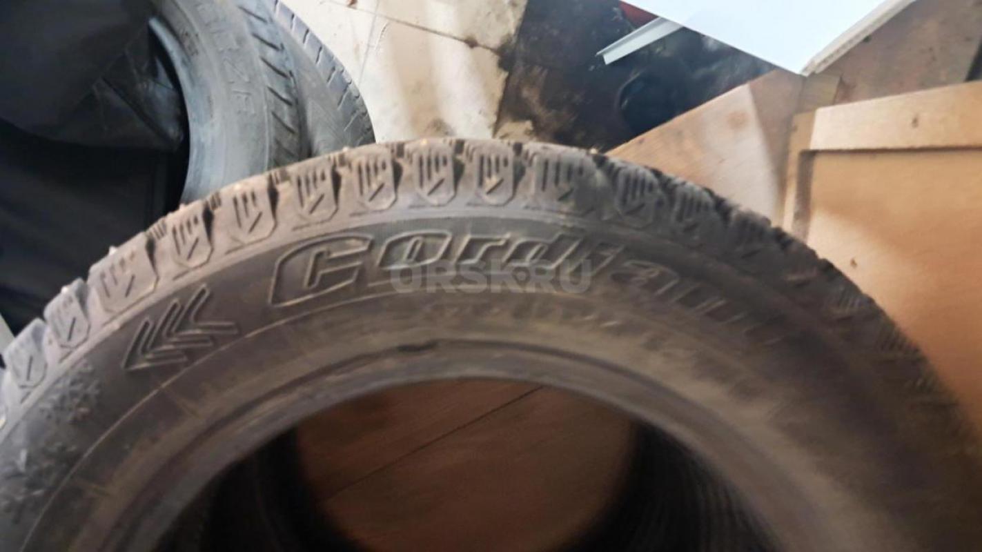 Резина зимняя  175/65/14 кордиант 2шт нордман 2шт - Орск