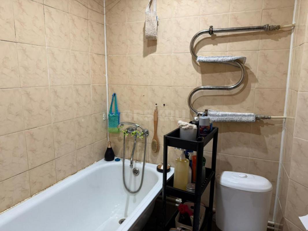 СДАМ КВАРТИРУ БЕЗ МЕБЕЛИ
Двухкомнатная 1 этаж хороший ремонт - Орск