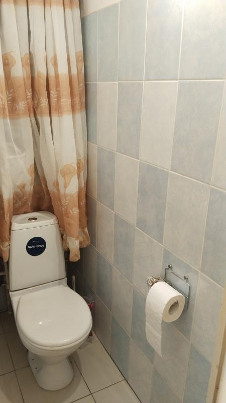 Продаю 2х комнатную квартиру, Советская 132, третий этаж. - Новотроицк