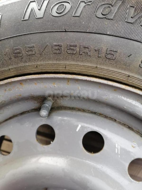 Продам комплект б/у  зимних шин(4 шт.) ,Tunga Nordway 2, размер 195 65-R15 . - Орск