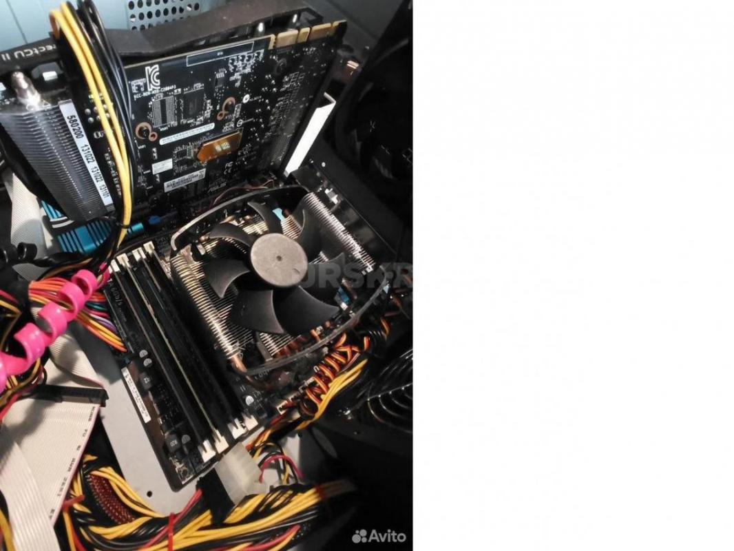 Проц Интел, 8 потоков аналог Core I7 2600 HT, впереди Райзен 5 2400 G HT. - Орск