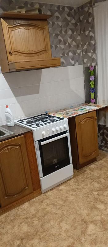 Продается 2-х комнатная квартира по Уметбаева дом 7. - Новотроицк