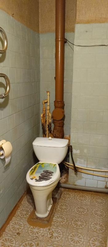 Продается 2-х комнатная квартира по Уметбаева дом 7. - Новотроицк