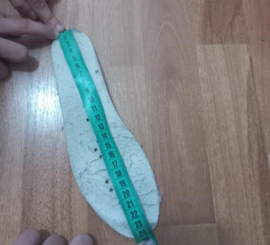 Продам коньки фигурные в отличном состоянии б/у IDEA - Гай