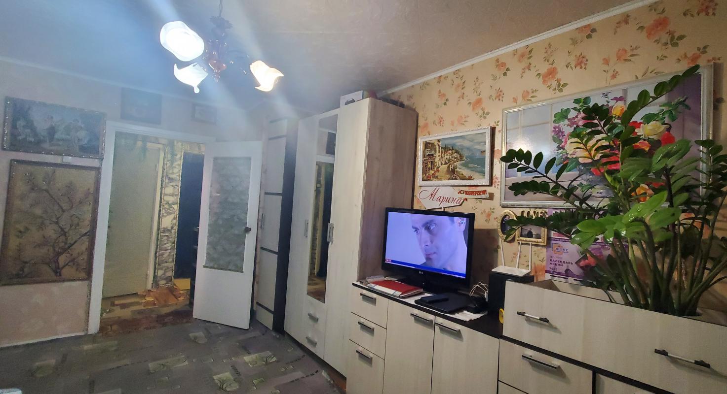 Предлагаем к приобретению светлую уютной двухкомнатной квартиры в центре по ул. - Гай