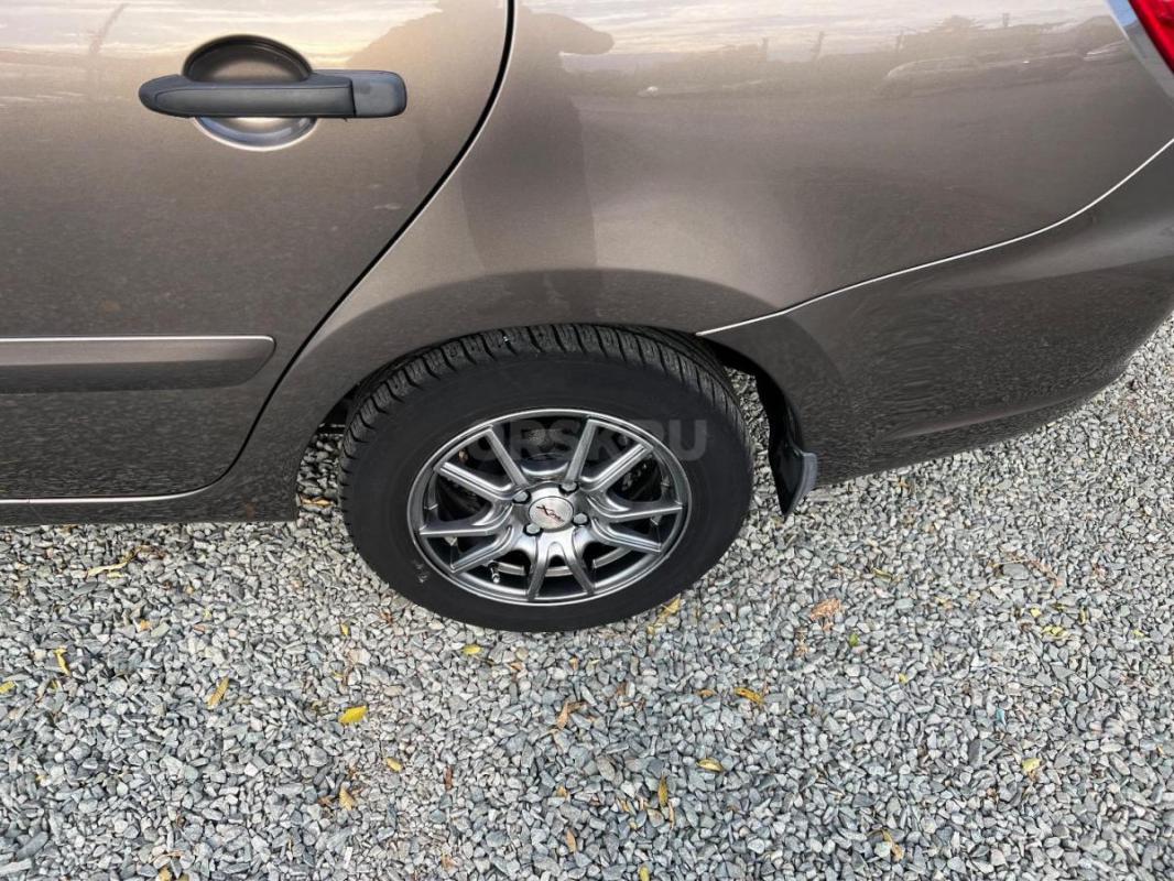 Granta лифтбек 2017г
В идеальном состоянии. - Орск