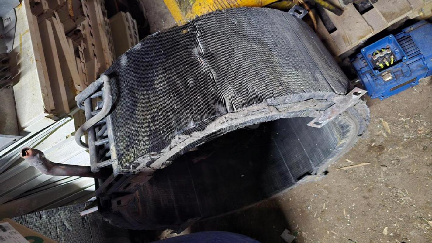 Продам стеллажи, холодильный установки(для авто на 27м3,вентиляторы внутренние термокинг(рефконтейне - Орск