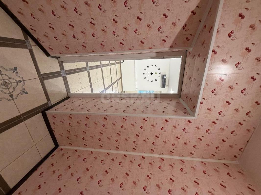 Сдаем в аренду помещение офис , свободного назначения 
Первый этаж, Первая линия. - Орск