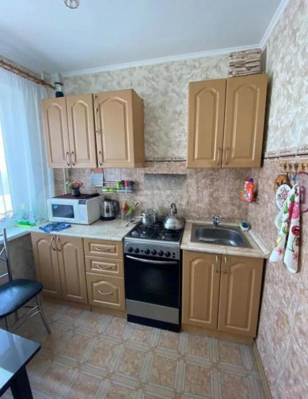 Сдам на длительный срок,2-х комнатную квартиру. - Орск