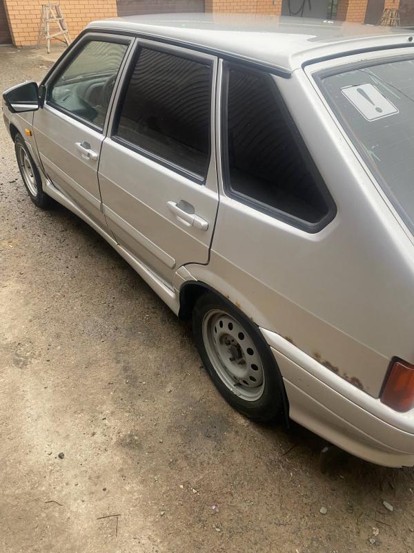 Машина на бодром ходу стоит прошивка евро-2 и спортивный раздвоенный выхлоп( не сильно громкий), нов - Орск