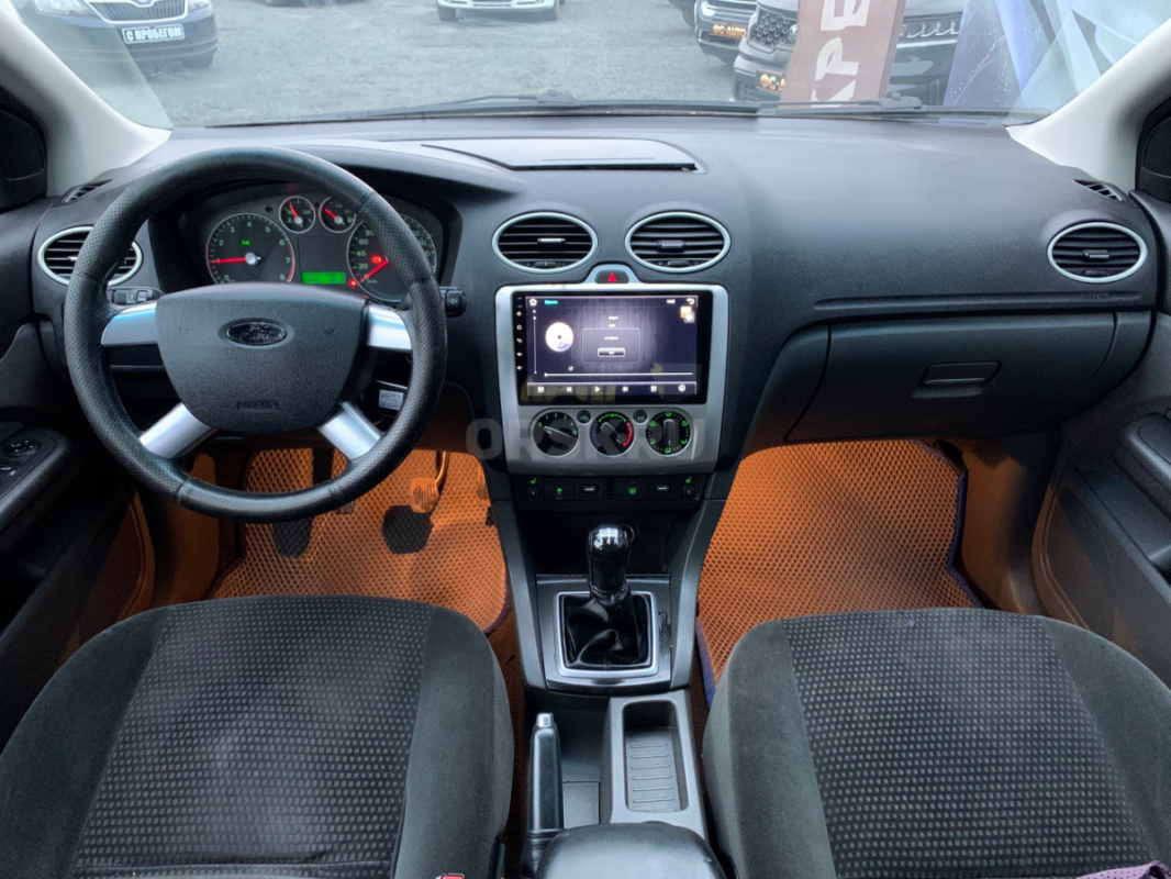 В ПРОДАЖЕ  FORD FOCUS  
2006 года,в отличном техническом и внешнем состоянии. - Орск
