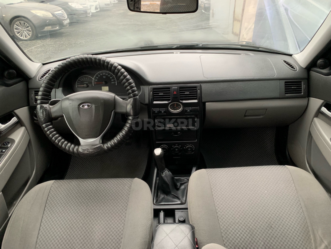 В продаже Lada Priora 2013 года. - Орск