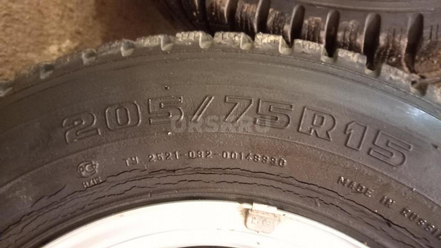 4 колеса 205/75 R15  5×139,7 недорого. - Орск