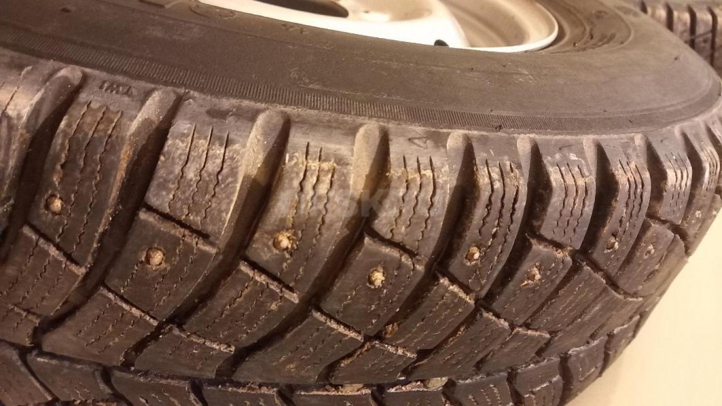 4 колеса 205/75 R15  5×139,7 недорого. - Орск