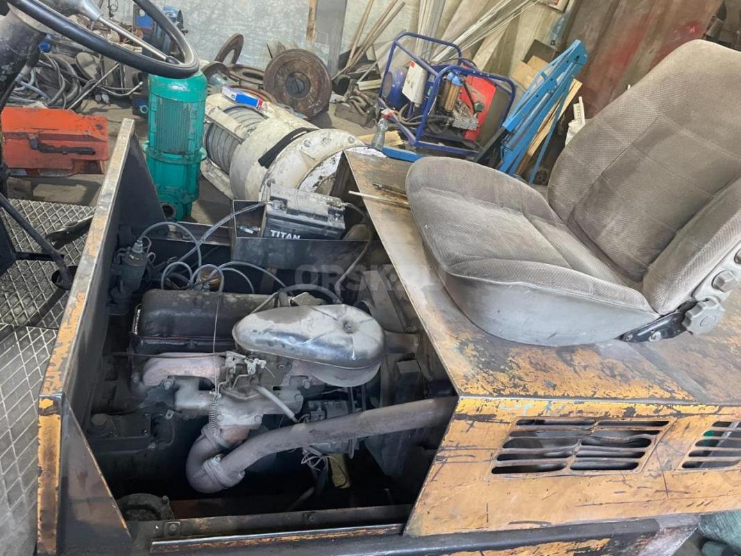 Продам автопогрузчик Balkancar  Б/У  грузоподъемность 3,2т, высота подъема 1,8м, полностью исправен, - Кувандык