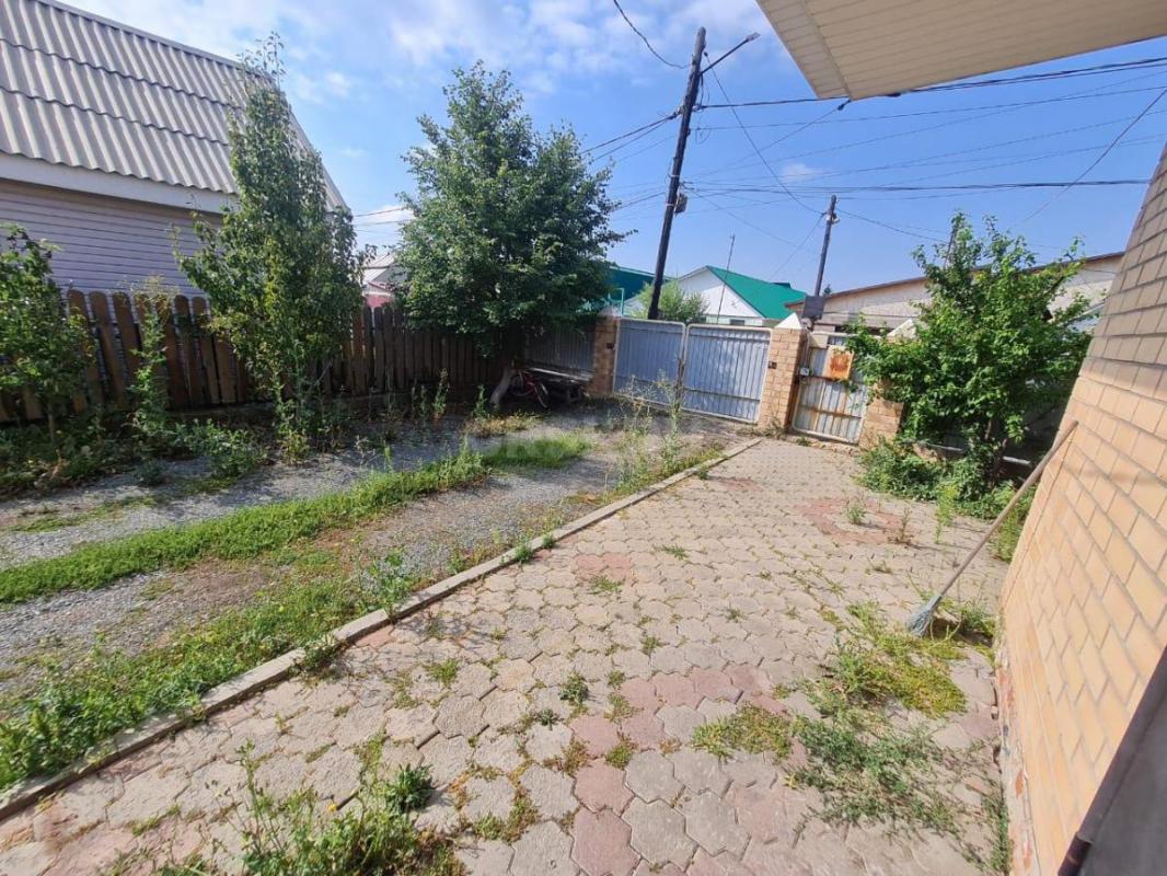 Продам уютный, просторный жилой дом с мансардой в г. - Гай