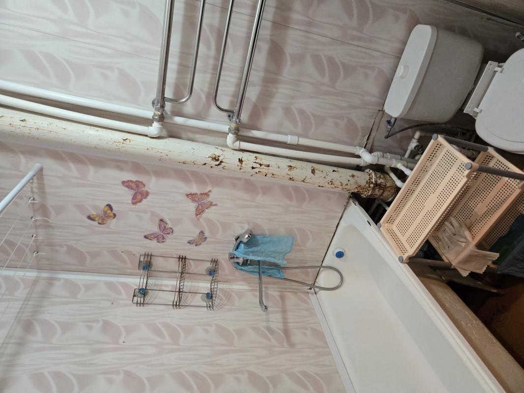 Продаётся однокомнатная квартира площадью 33.1 квадратных метров в общежитии МЖК на пятом этаже девя - Гай